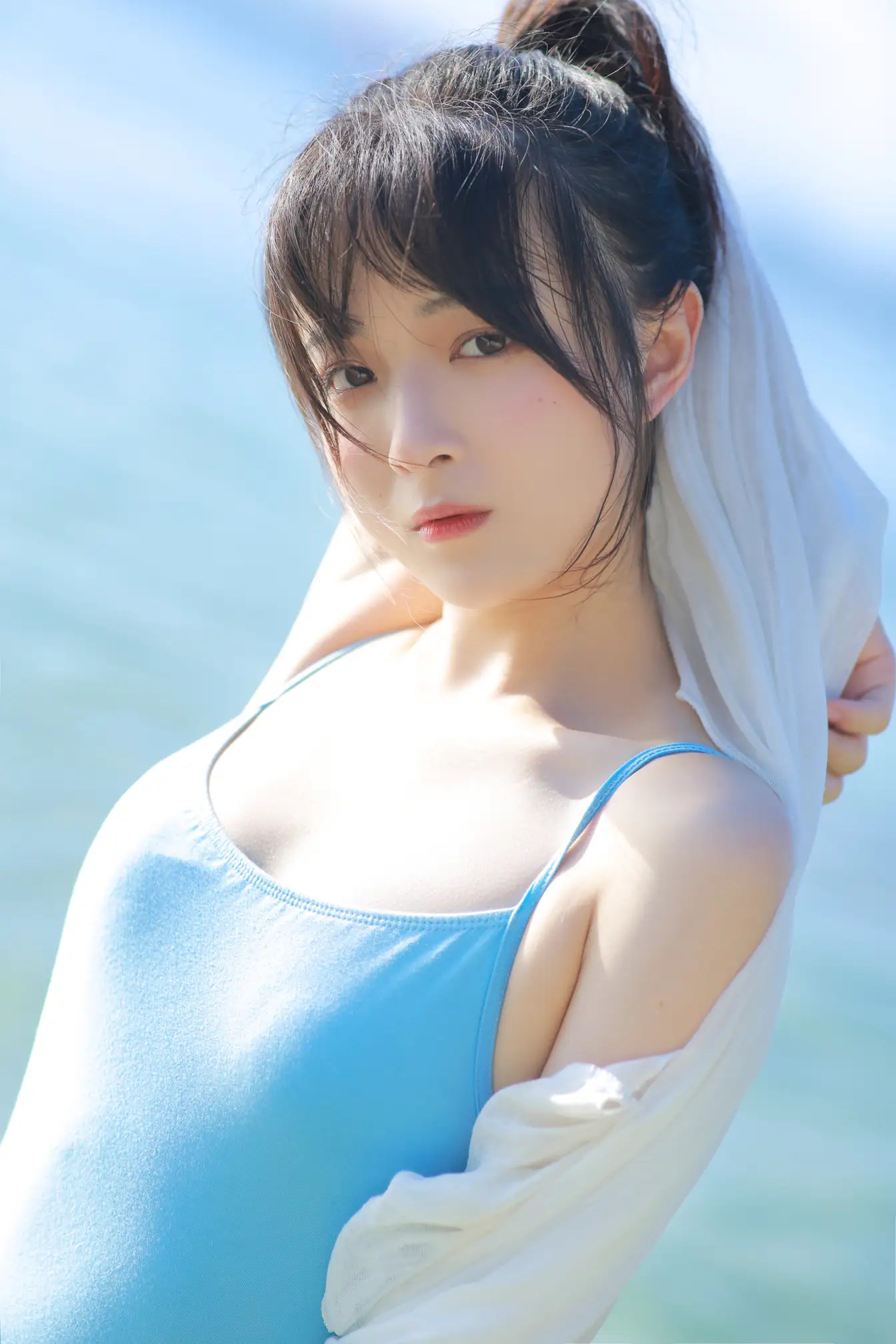 [YITUYU] 2022.06.09 Vol.1125 – The sea is a touchable blue sky Sweet wine No. 8#[25P]-3