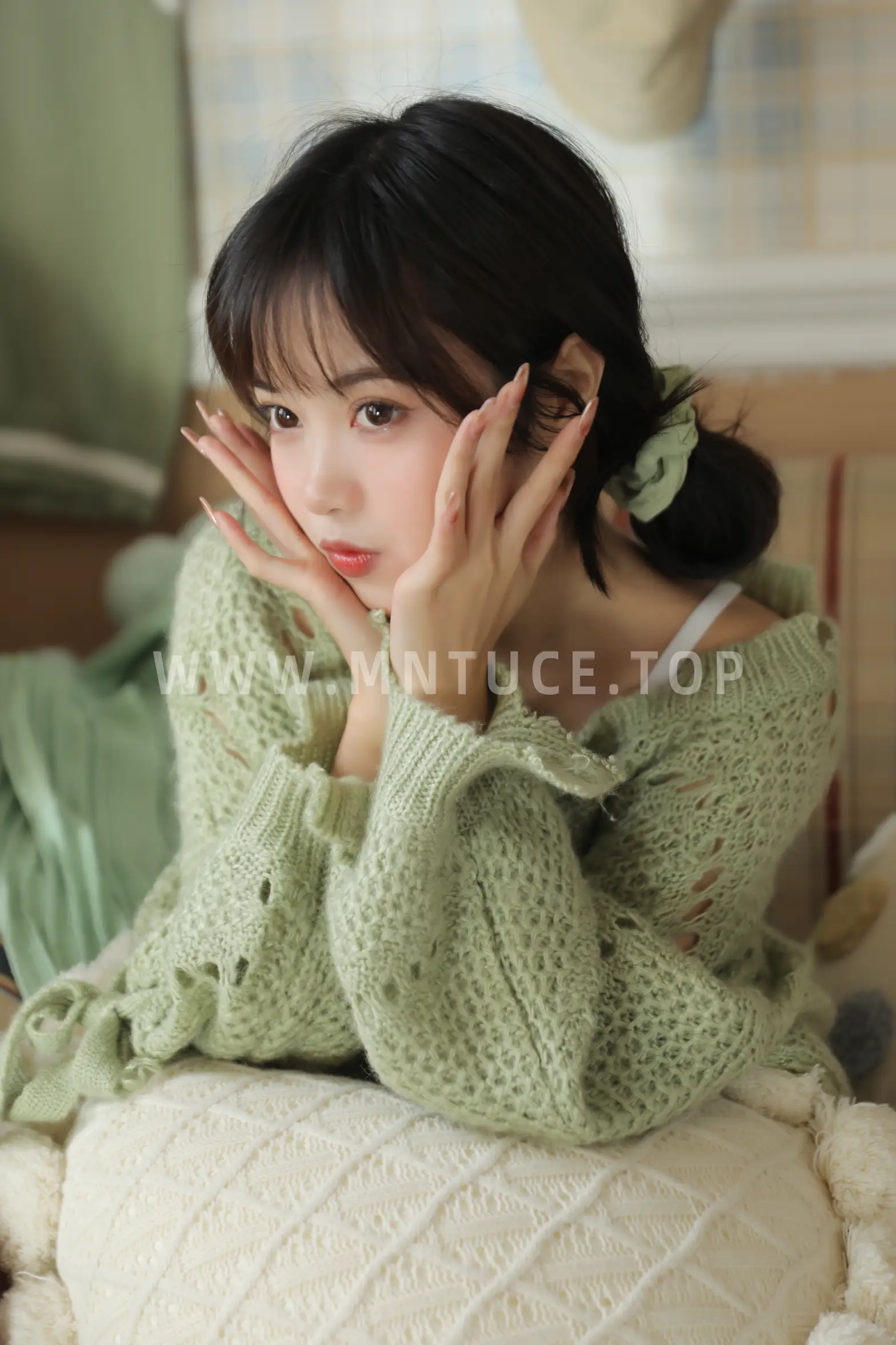 [YITUYU] 2022.11.12 Vol.2423 – Pearl and Green Gate Xiaoweiren'er#[40P]-14